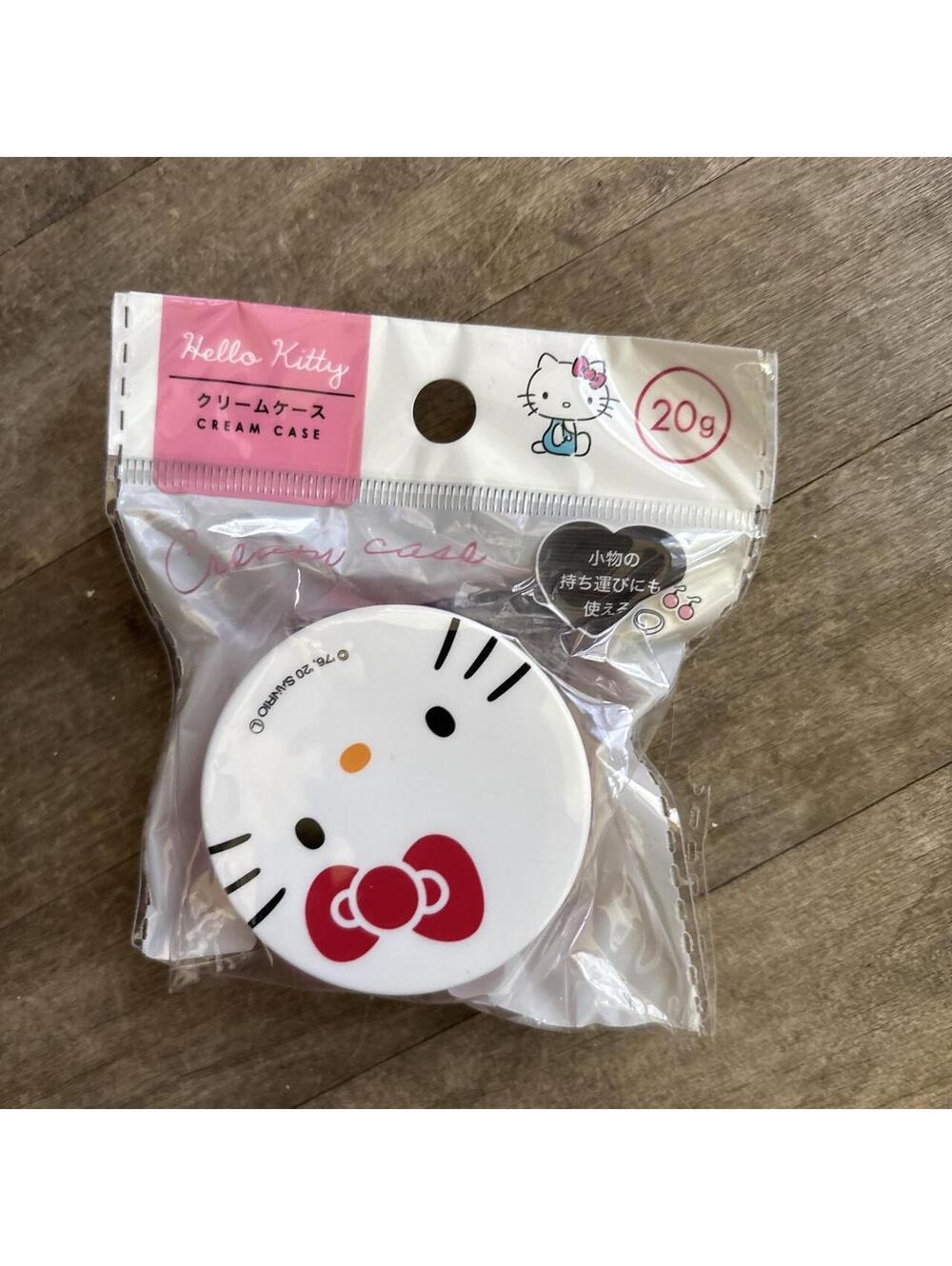 Hello Kitty cream case